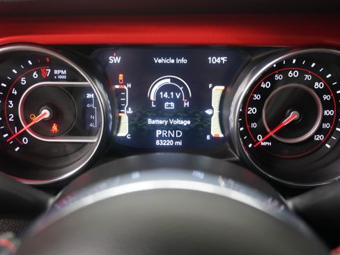 Used 2020 Jeep Gladiator Rubicon AWD/4WD image 19