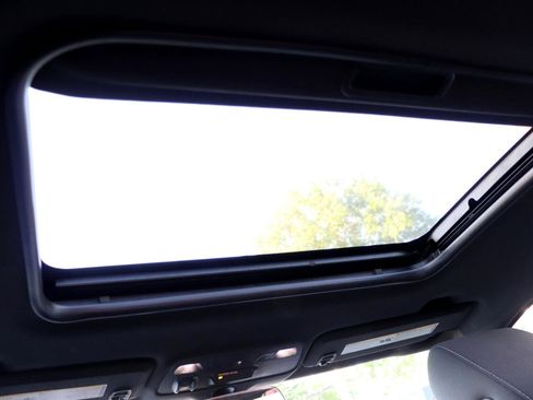 Used 2018 Chevrolet Camaro LT w/ RS Package image 20