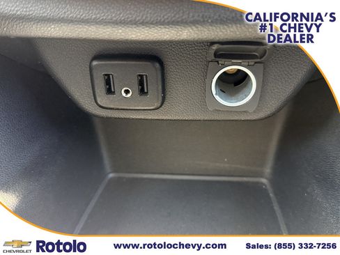 Used 2019 Chevrolet Traverse LT FWD image 22