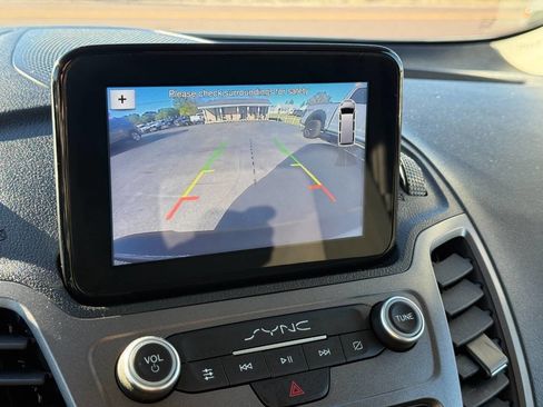 Used 2020 Ford Transit Connect XL image 22