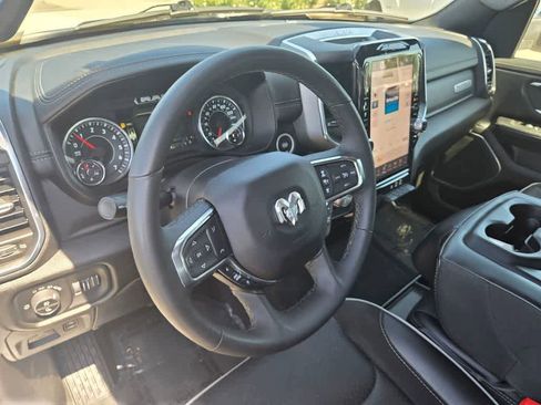 Used 2025 RAM 1500 Laramie AWD/4WD image 10