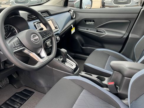 New 2025 Nissan Versa SV w/ Trunk Package image 15