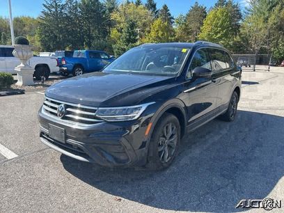 Used 2022 Volkswagen Tiguan SE