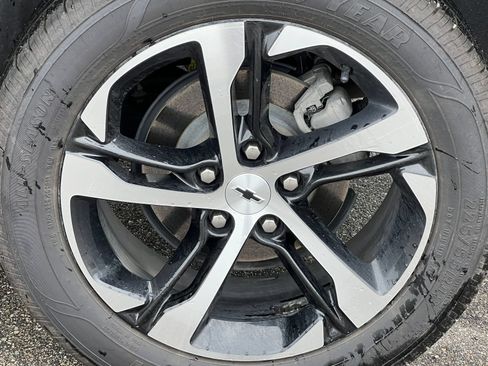 Used 2024 Chevrolet Trax RS w/ Driver Confidence Package FWD image 8