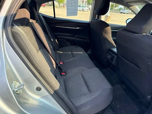 Used 2025 Toyota Camry LE FWD image 37