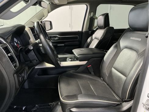 Used 2022 RAM 1500 Laramie AWD/4WD image 14