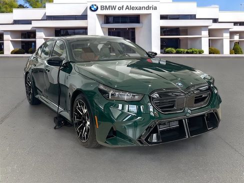 New 2027 BMW M5 AWD/4WD image 3