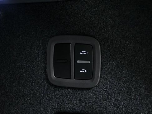 New 2026 Porsche Cayenne S image 33