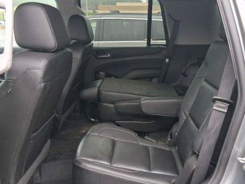 Used 2019 Chevrolet Tahoe LT AWD/4WD image 6