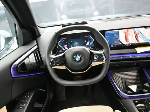 Used 2025 BMW X3 xDrive30i w/ Premium Package image 31