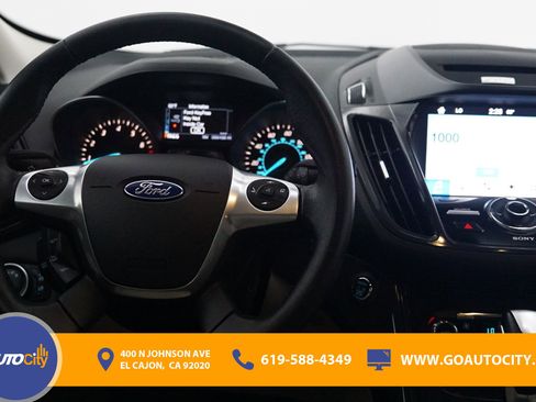 Used 2016 Ford Escape Titanium w/ Equipment Group 301A FWD image 5