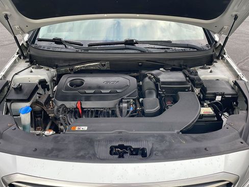 Used 2017 Hyundai Sonata SE FWD image 9