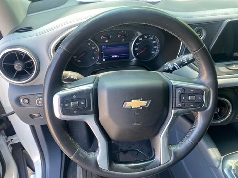 Used 2019 Chevrolet Blazer LT FWD image 11