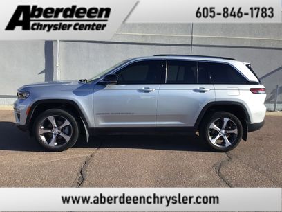 Used 2023 Jeep Grand Cherokee Limited