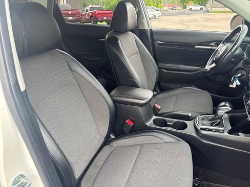 Used 2021 Kia Seltos S AWD/4WD image 29