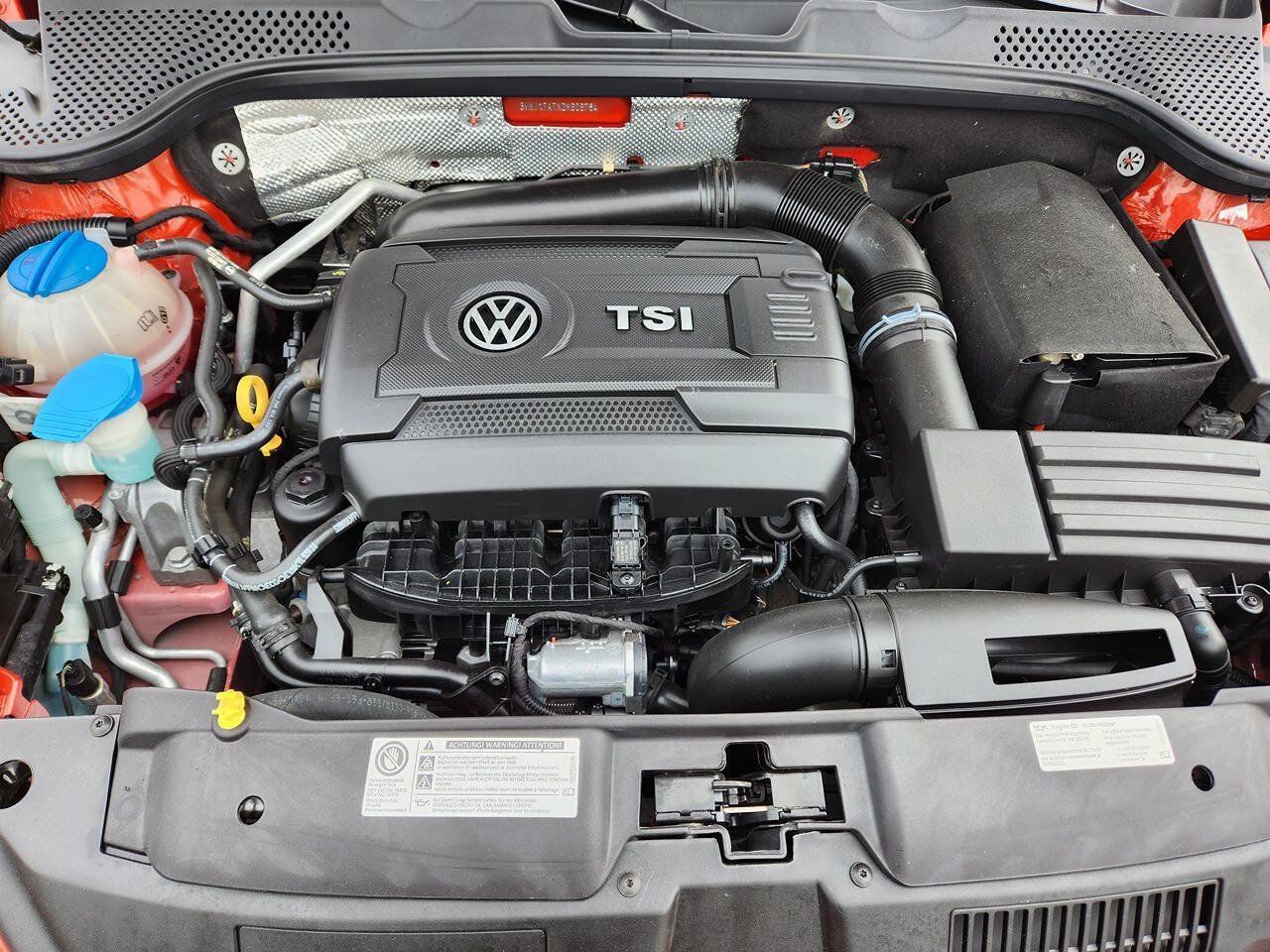 Used 2016 Volkswagen Beetle 1.8T SEL FWD image 17