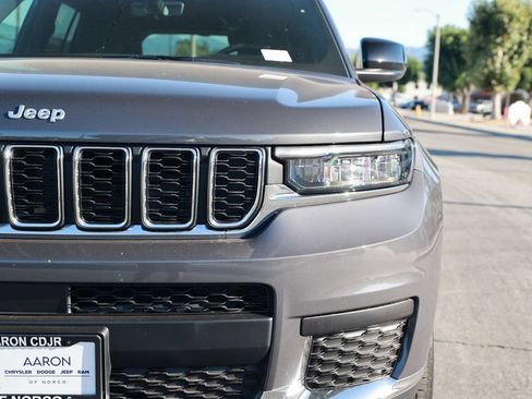 New 2026 Jeep Grand Cherokee L Laredo AWD/4WD image 5