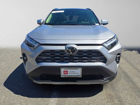 Used 2022 Toyota RAV4 Limited AWD/4WD image 2