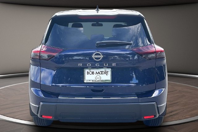 New 2027 Nissan Rogue SV w/ Cold Weather Package FWD image 4