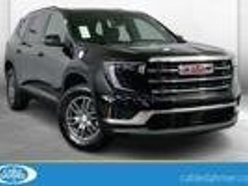 Used 2025 GMC Acadia Elevation image 5