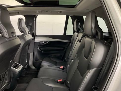 Certified 2023 Volvo XC90 B5 Core w/ Protection Package Premier image 35