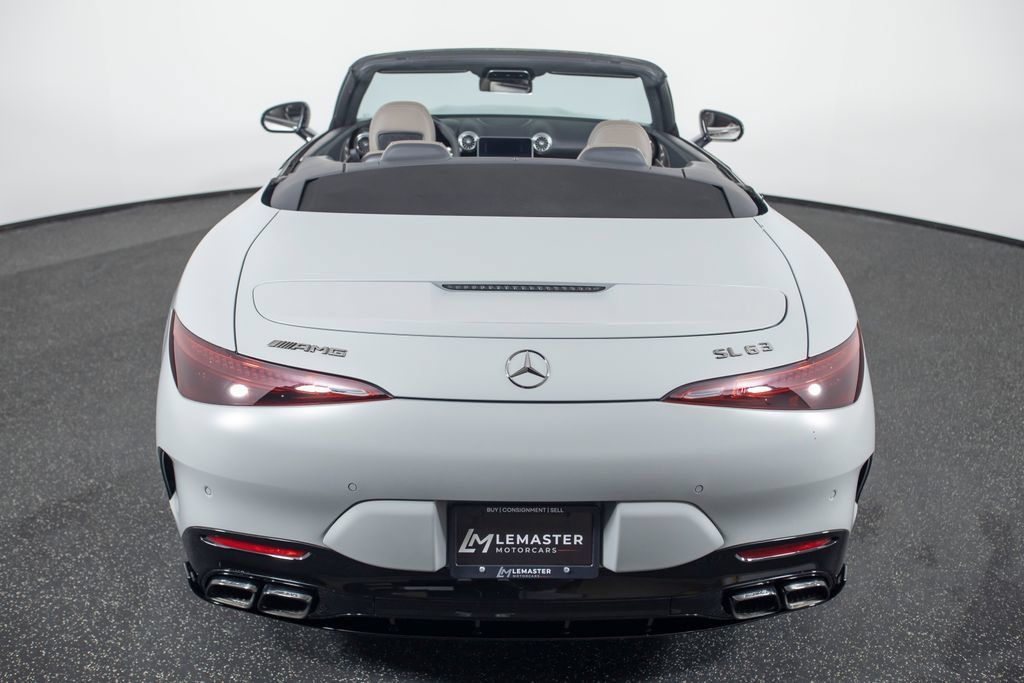 Used 2022 Mercedes-Benz SL 63 AMG 4MATIC image 16