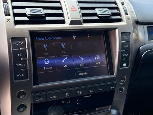 Used 2014 Lexus GX 460 AWD/4WD image 21