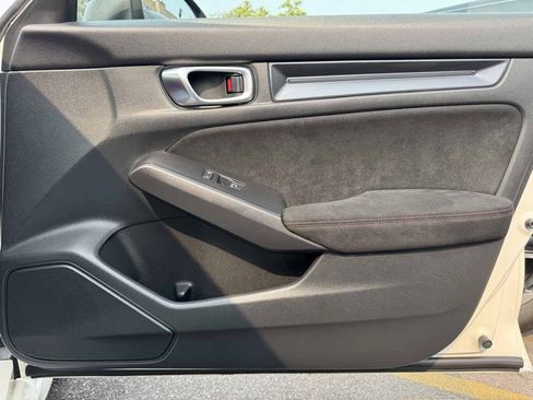 Used 2023 Honda Civic Type R image 29