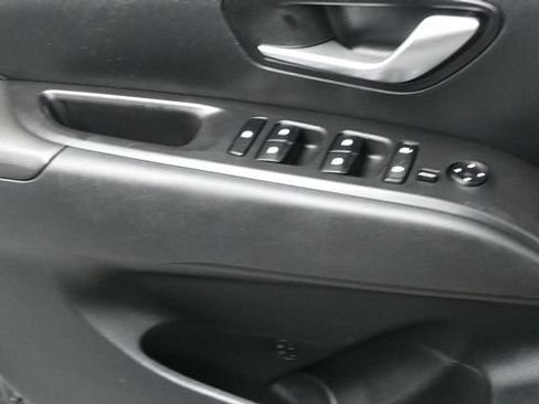 Used 2022 Hyundai Tucson SE AWD/4WD image 22