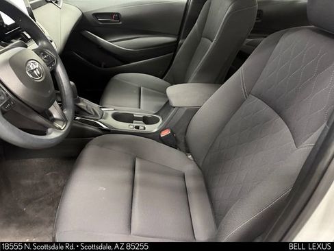 Used 2023 Toyota Corolla LE FWD image 12