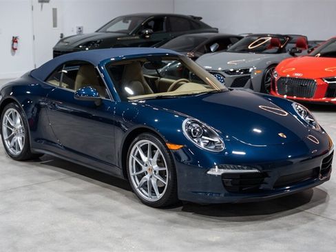Used 2014 Porsche 911 Carrera 4 AWD/4WD image 14