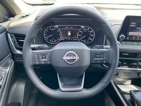 New 2026 Nissan Rogue SV w/ SV Premium Package image 16