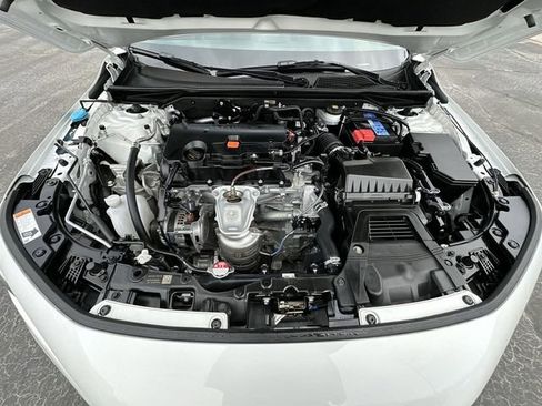 Used 2024 Honda Civic Sport image 27