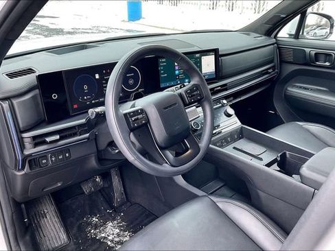 Used 2025 Hyundai Santa Fe Calligraphy image 14