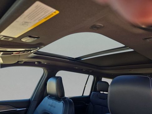 New 2025 Jeep Grand Cherokee L Overland w/ Trailer Tow Package image 15