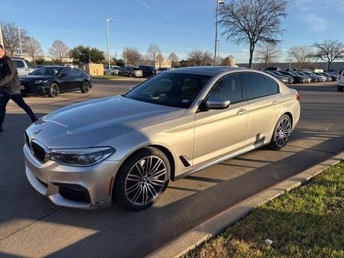 Used 2020 BMW 540i xDrive w/ M Sport Package image 3