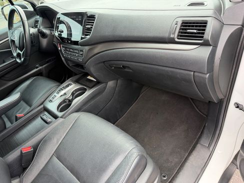 Used 2022 Honda Pilot Special Edition image 11