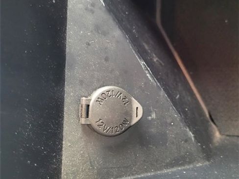 Used 2018 Toyota Tundra SR5 w/ SR5 Upgrade Package image 18