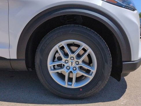 New 2026 Ford Explorer Active image 10