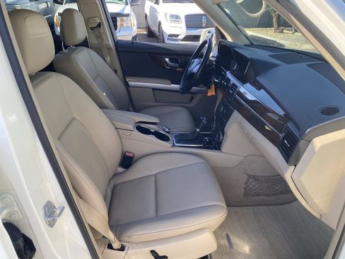 Used 2010 Mercedes-Benz GLK 350 4MATIC image 11