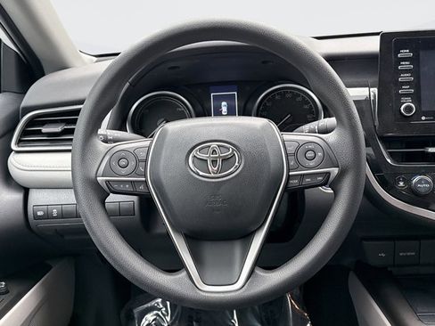 Used 2021 Toyota Camry LE image 12