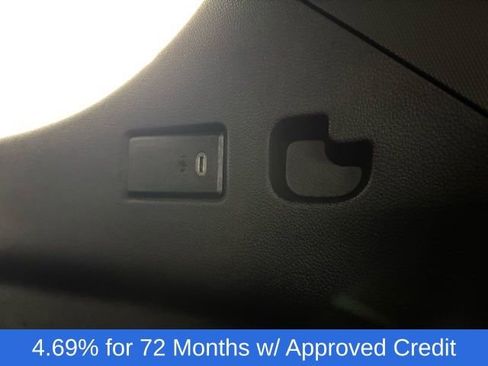 Used 2024 Chevrolet Tahoe Premier image 25