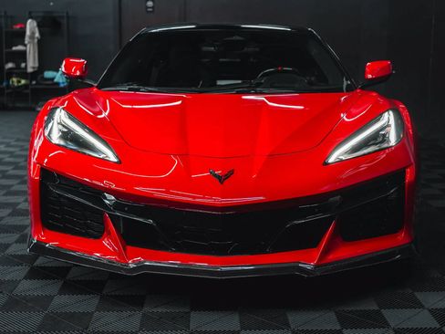 Used 2024 Chevrolet Corvette Z06 RWD image 27