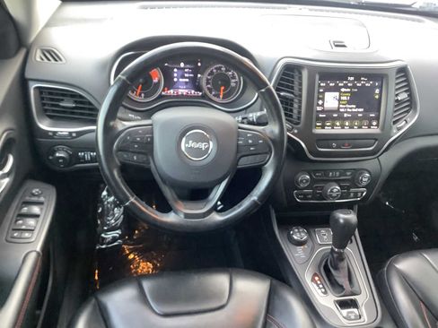 Used 2020 Jeep Cherokee Trailhawk w/ Comfort/Convenience Group AWD/4WD image 10
