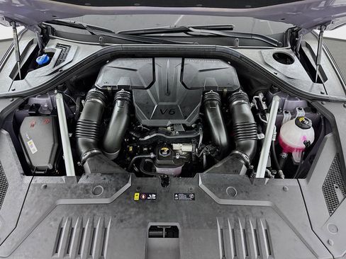 Certified 2026 Genesis GV70 3.5T Sport Prestige image 32