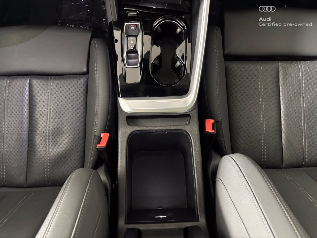 Certified 2025 Audi Q5 Prestige AWD/4WD image 31