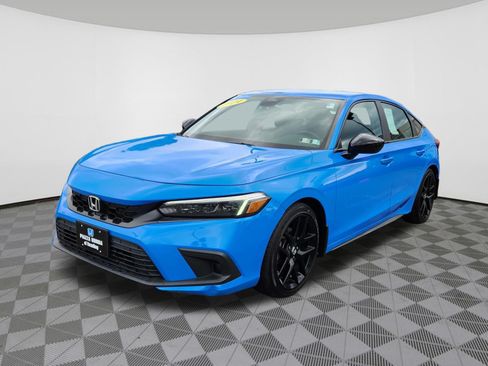Used 2024 Honda Civic Sport image 2