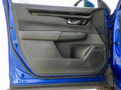 Used 2023 Honda CR-V EX-L image 17