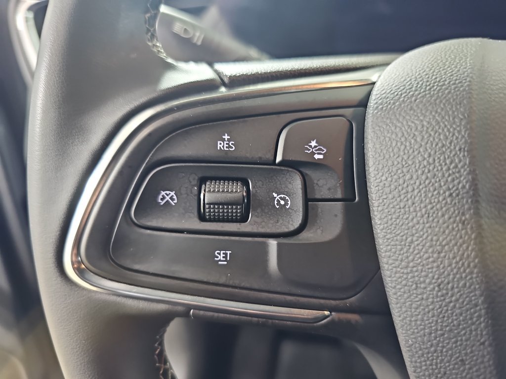 Used 2024 Buick Encore GX Preferred FWD image 21