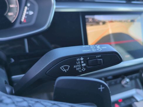 Used 2023 Audi Q3 2.0T Premium Plus w/ Premium Plus Package image 26